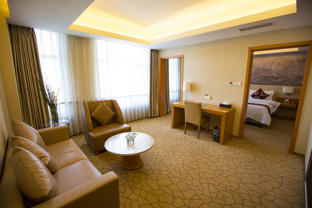 Metropolo Shenyang Wanda Plaza-Beiyi Road Hotel Exterior photo